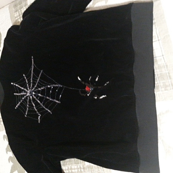 It's an xl spyder jacket. - Picture 2 of 2